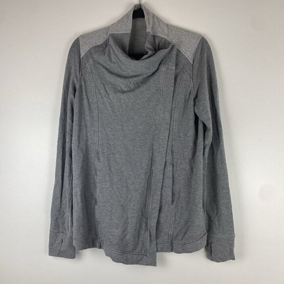 Lululemon Women's Wrap Button Cardigan Size 8 Gray Coast Wrap - Picture 3 of 9